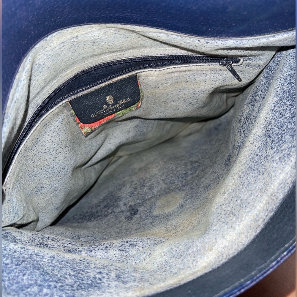 Vintage Gucci clutch - Picture 14 of 15